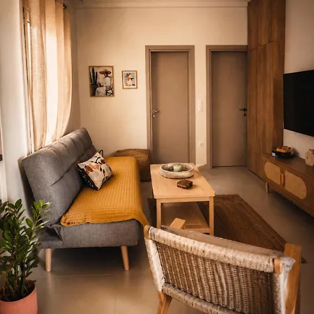 Tresoria Boutique Andros Town
